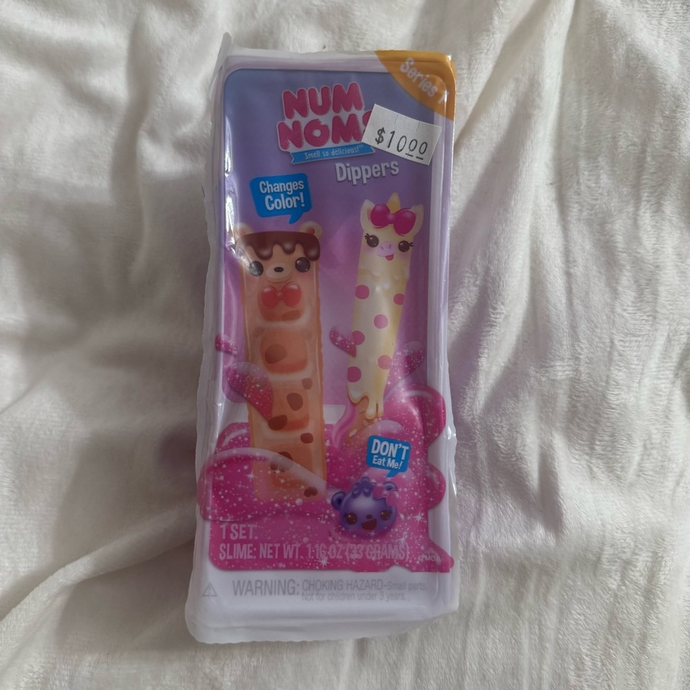 MGA Num Noms Dippers Series 1 SUPER RARE Changes Color Rare Surprise Toy!